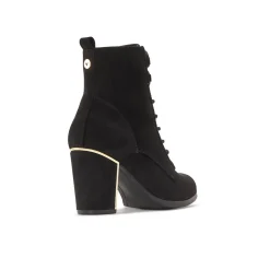 Store Alisted Booties