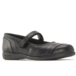 Shop Jeanne Jr Dress Shoes & Sandals