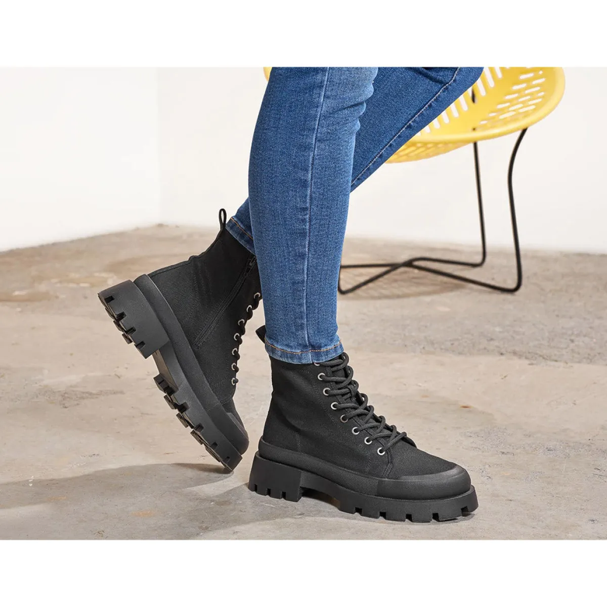 Flash Sale Melissa High Platforms
