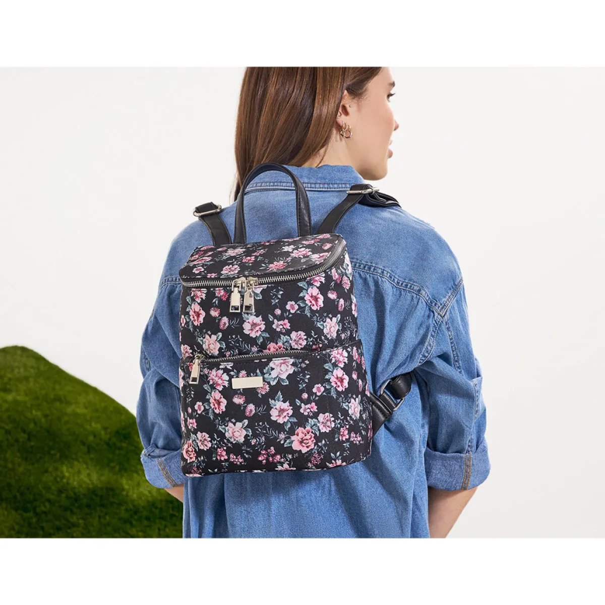 Outlet Mikela Backpacks